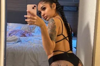 ✨Estreya✨ Lets fufill your wildest fantasy and Classy w/ a tight kitty - Image 9