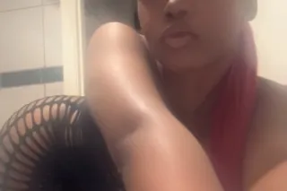 $150HH cum fuck me... - Image 4